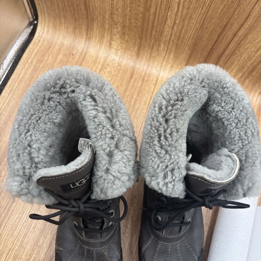 UGG Men Size‎ 8 Gray  Waterproof Fur Vibram Leather Snow Gore-Tex Boots READ - Picture 9 of 10